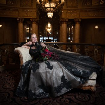 Wolsfelt's Bridal - Bridal Near Me - Aurora, Illinois Wolsfelt's Bridal - Bridal Near Me - Aurora, Illinois
