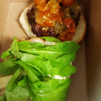 Griff's Kitchen & Bar - Griff's burger - New American Near Me - Candler, North Carolina