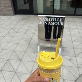 La La Land - Coffee - Coffee & Tea Near Me - Nashville, Tennessee