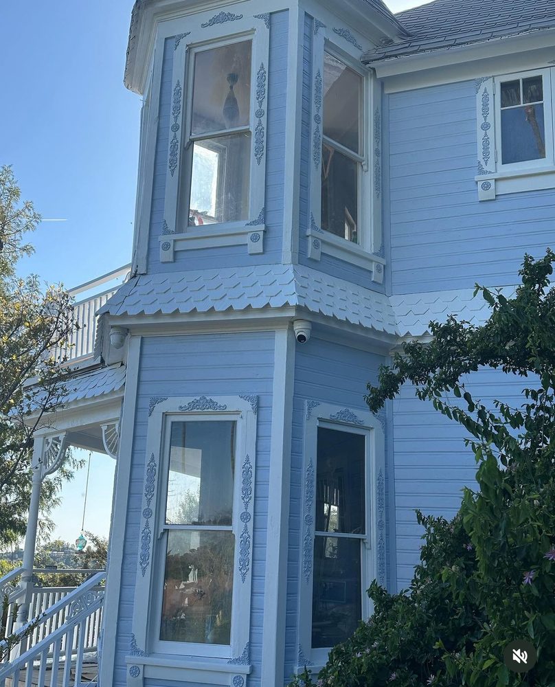 Slide of Maksy Painting