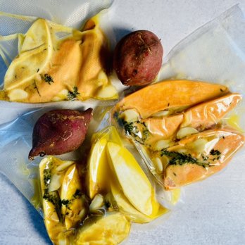 Chef Monmon - Meal prep services - Personal Chefs Near Me Chef Monmon - Meal prep services - Personal Chefs Near Me