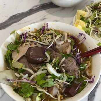 Mien Trung Restaurant - Bun Bo hue - Vietnamese Near Me - San Diego, California Mien Trung Restaurant - Bun Bo hue - Vietnamese Near Me - San Diego, California
