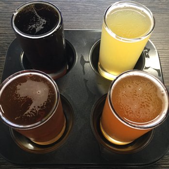 North Fork Brewing - Flight of a mixture of some meh, some good, and one great beer. - Breweries Near Me - Riverhead, New York