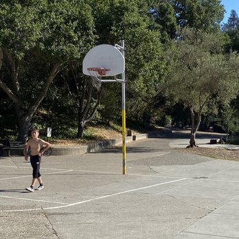 Dimond Park - Parks Near Me - Oakland, California