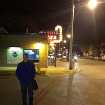 Harris Pizza #1 - Pizza Near Me - Rock Island, Illinois