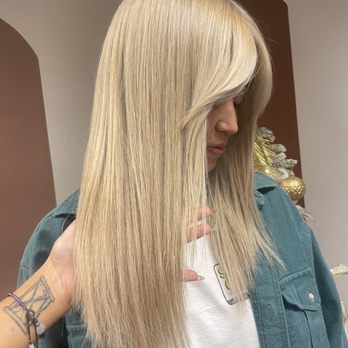 Cleo Colours - A couple sessions with Cleo! - Hair Stylists Near Me - Aiea, Hawaii Cleo Colours - A couple sessions with Cleo! - Hair Stylists Near Me - Aiea, Hawaii