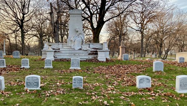 Forest Home Cemetery & Arboretum by null