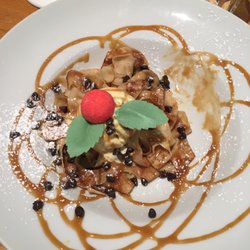 Le Patacrêpe - La Taglicara (tagliatelle de crêpes, caramel beurre salés, pépites de chocolat, glace vanille)
