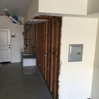 DL Restcon - the interior of a house being remodeled - General Contractors Near Me - Aliso Viejo, California DL Restcon - the interior of a house being remodeled - General Contractors Near Me - Aliso Viejo, California