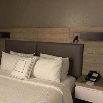 SpringHill Suites by Marriott Minneapolis-St. Paul Airport/Eagan - Bedroom area - Hotels Near Me - Eagan, Minnesota