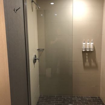 Kimpton Palomar Hotel Phoenix Cityscape - Shower in 536 - Hotels Near Me - Phoenix, Arizona
