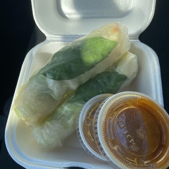 Sweet Basil Thai Bistro - Salad role appetizer - Thai Near Me - Denton, Texas