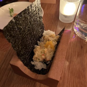 Yonsei Handrolls - Spicy scallop, yuzu tobiko - Japanese Near Me - Oakland, California Yonsei Handrolls - Spicy scallop, yuzu tobiko - Japanese Near Me - Oakland, California