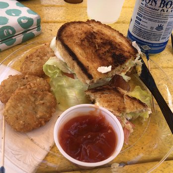 The Lemon Bar - Breakfast Sandwich with over med eggs + beer = fantastic brunch - American Near Me - Neptune Beach, Florida The Lemon Bar - Breakfast Sandwich with over med eggs + beer = fantastic brunch - American Near Me - Neptune Beach, Florida