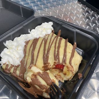 Pineapple Park - Crepe - Ice Cream & Frozen Yogurt Near Me - Las Vegas, Nevada Pineapple Park - Crepe - Ice Cream & Frozen Yogurt Near Me - Las Vegas, Nevada