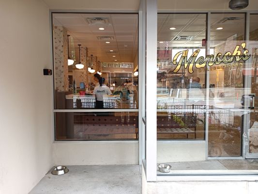 Mensch's Deli by null