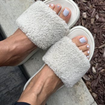 Resort Nails & Spa - Corona - gel pedicure by Victoria, beautiful and neat job. - Nail Salons Near Me - Corona, California Resort Nails & Spa - Corona - gel pedicure by Victoria, beautiful and neat job. - Nail Salons Near Me - Corona, California