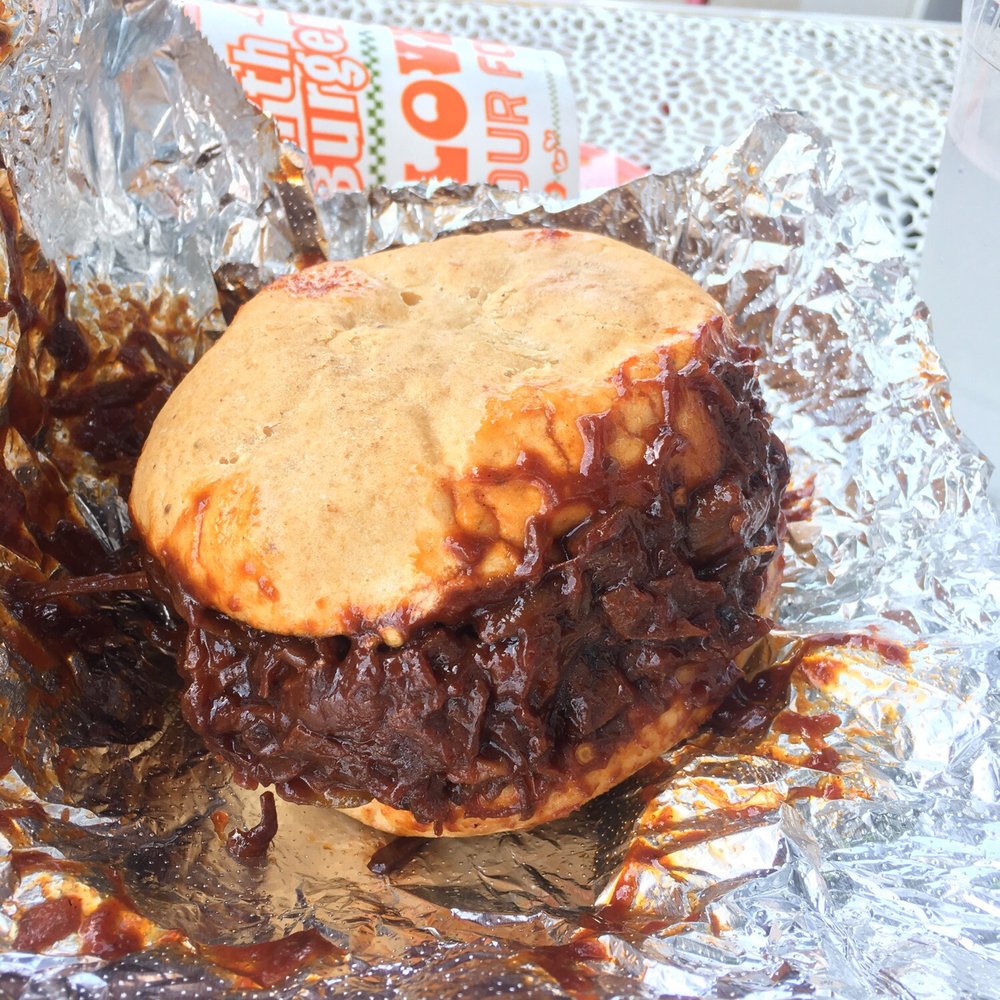 Earth Burger - Very messy jackfruit BBQ and a very dry gluten free bun - Burgers Near Me - San Antonio, Texas
