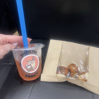 Bubble Tea and Books - Delicious bubble tea and a sample size of the pretzel bites. - Bubble Tea Near Me - Lake Zurich, Illinois Bubble Tea and Books - Delicious bubble tea and a sample size of the pretzel bites. - Bubble Tea Near Me - Lake Zurich, Illinois