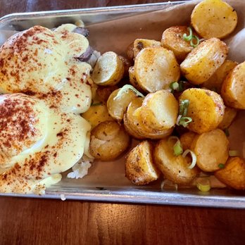 Biscuits and Bourbon - Brisket eggs Bennie. Fire! - New American Near Me - Henderson, Nevada