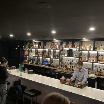 Barrel & Co - Interior - Cocktail Bars Near Me - Jamestown, North Carolina