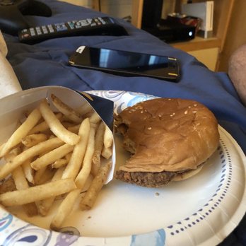 Hardee's - Stale fries and the worst, driest chicken sandwich known to man. - Fast Food Near Me - Buckhannon, West Virginia Hardee's - Stale fries and the worst, driest chicken sandwich known to man. - Fast Food Near Me - Buckhannon, West Virginia