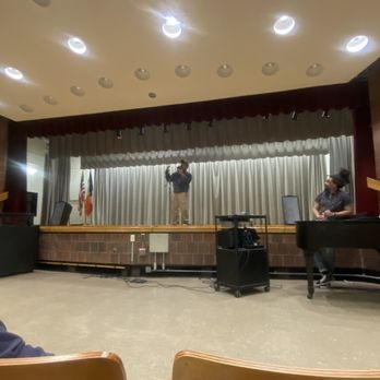 beacon community center - Elementary Schools Near Me - New York, New York