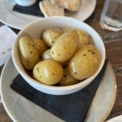 La Mare Vineyards - Jersey potatoes