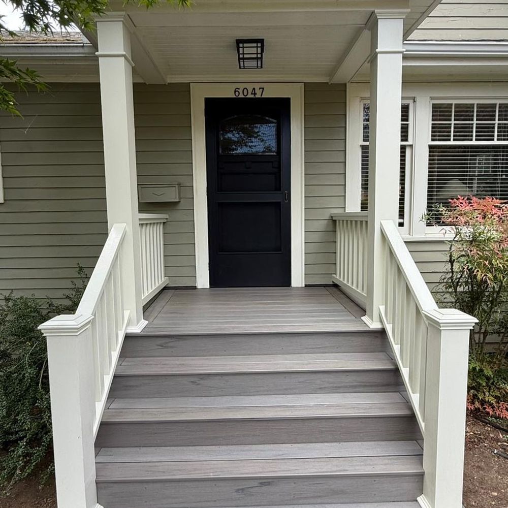 NW Expert Builders - Trex deck front porch remodel - Decks & Railing Near Me - Seattle, Washington NW Expert Builders - Trex deck front porch remodel - Decks & Railing Near Me - Seattle, Washington