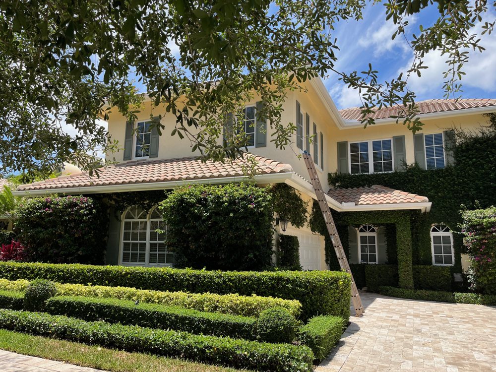 Slide of Ryan Goetzke's Pressure Cleaning