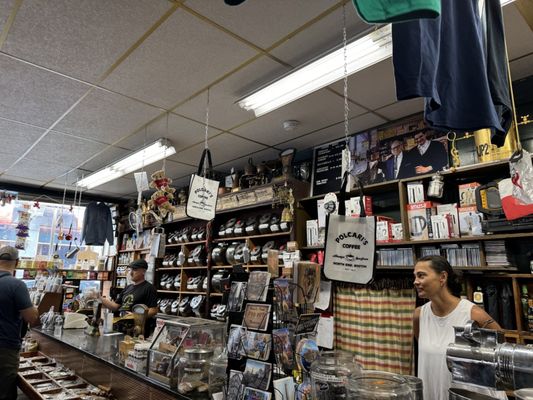 Polcari’s Coffee by null