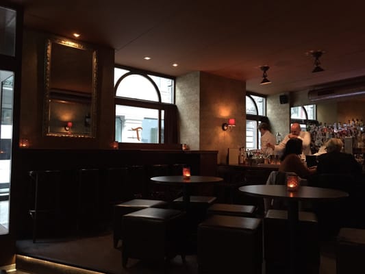 Tales Bar by null
