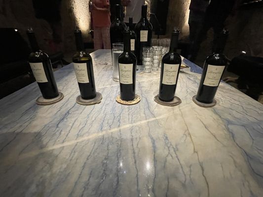 Hourglass Winery by null