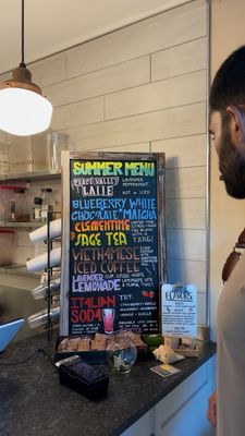 Vault + Vine by null