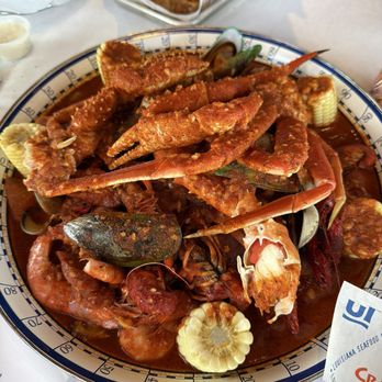 Crab Hut - Seafood Bucket Combo - Cajun/Creole Near Me - San Diego, California Crab Hut - Seafood Bucket Combo - Cajun/Creole Near Me - San Diego, California