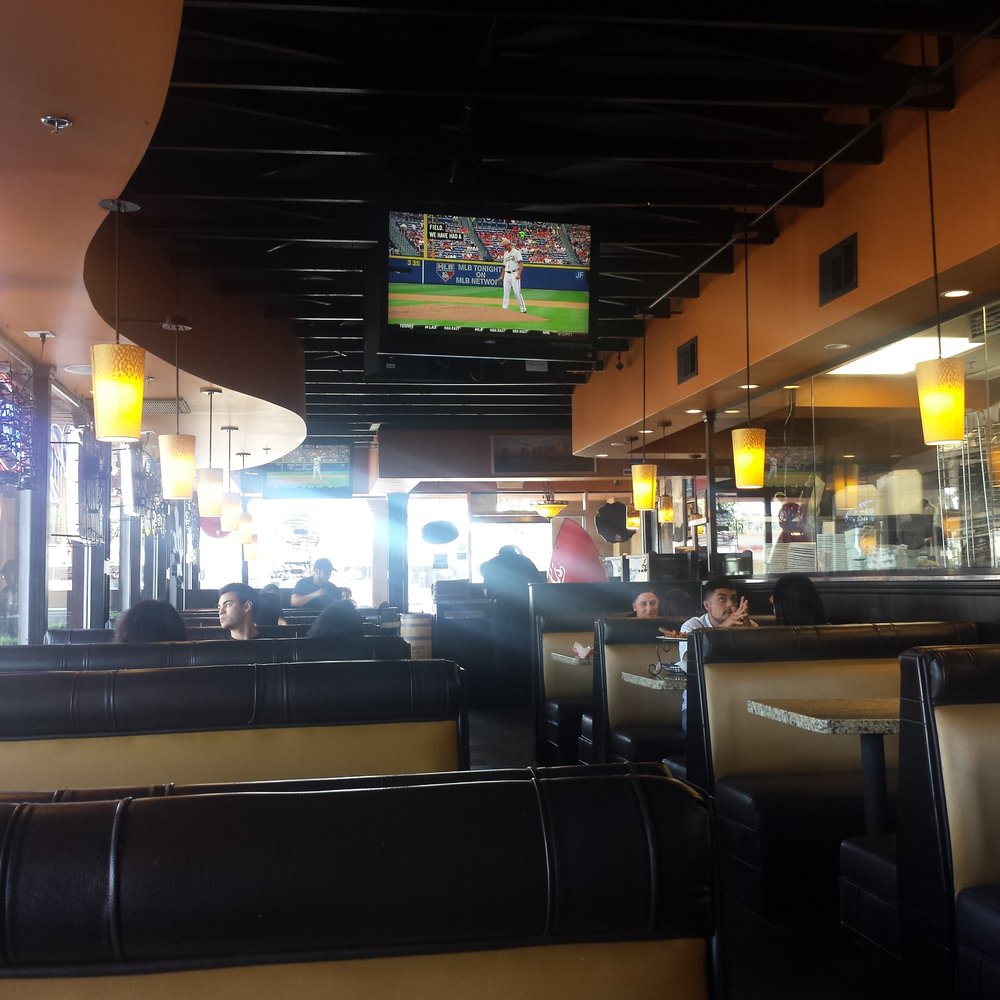 AWSOM - Very slow day .. yet taking forever just to get our drinks! - Chicken Wings Near Me - Paramount, California AWSOM - Very slow day .. yet taking forever just to get our drinks! - Chicken Wings Near Me - Paramount, California