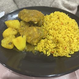 Curry chicken with rice