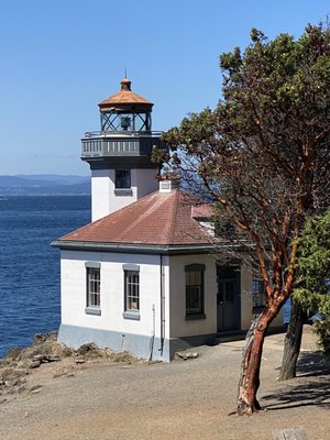 Lime Kiln Point State Park by null