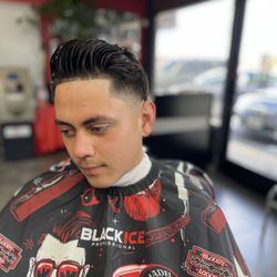 Taper fade and line up