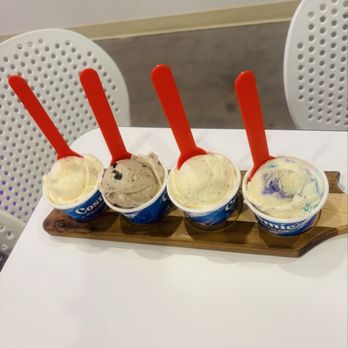 Cosmic Ice Cream - Cosmic ice cream- Pearland - Ice Cream & Frozen Yogurt Near Me - Pearland, Texas