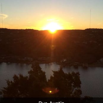 Mount Bonnell - Sun setting - Hiking Near Me - Austin, Texas Mount Bonnell - Sun setting - Hiking Near Me - Austin, Texas