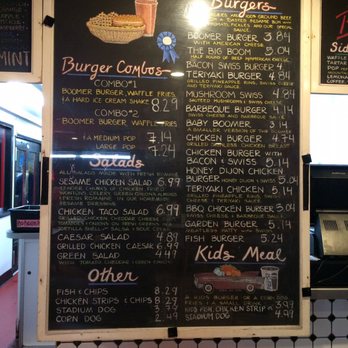 Boomer's Drive In - Burgers Near Me - Bellingham, Washington