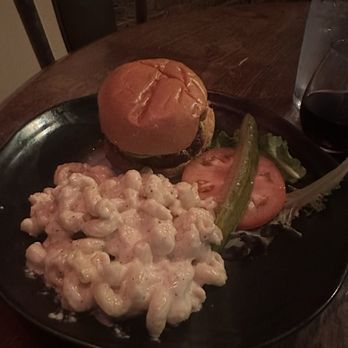 The Pig Bar & Grill - Burger with Garlic Parmesan Mac and Cheese - Brasseries Near Me - Saugerties, New York The Pig Bar & Grill - Burger with Garlic Parmesan Mac and Cheese - Brasseries Near Me - Saugerties, New York