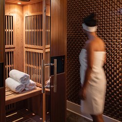 The Corner Suite - Infrared light therapy elevates your body's core temperature to promote weight loss, healthy skin, and improved circulation.