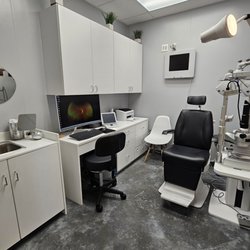 Pak Family Eye Care