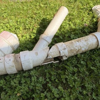 Kennebec Plumbing & Heating - Broken pipe - Plumbing Near Me - Fairfield, Maine Kennebec Plumbing & Heating - Broken pipe - Plumbing Near Me - Fairfield, Maine