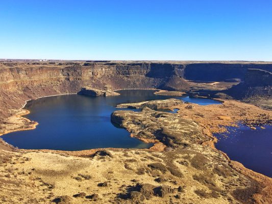 Dry Falls by null