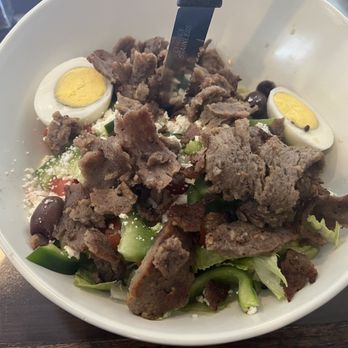Lincoln Square Pancake House - Greek salad - Breakfast & Brunch Near Me - Indianapolis, Indiana Lincoln Square Pancake House - Greek salad - Breakfast & Brunch Near Me - Indianapolis, Indiana
