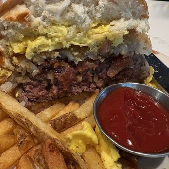 Burtons Grill & Bar - Burger - New American Near Me - Plantation, Florida