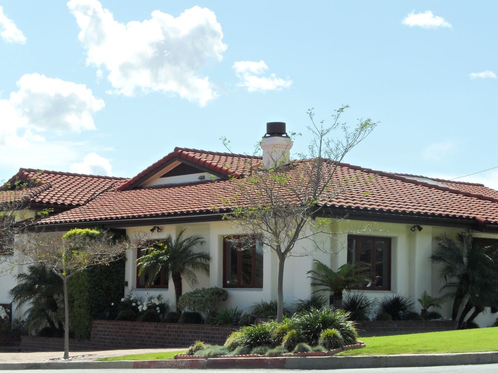 Slide of Premier Building & Design